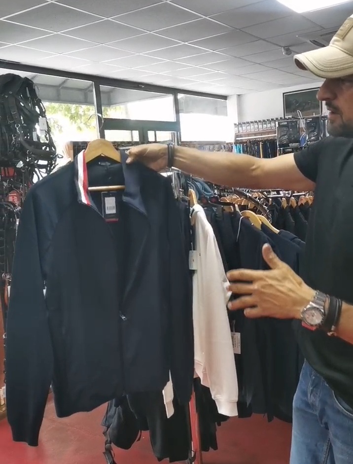 [VIDEO] ”Cambrat pe corp” de toamnă la Equitana - Denis Ștefan vă prezintă noutățile noastre pentru călăreți