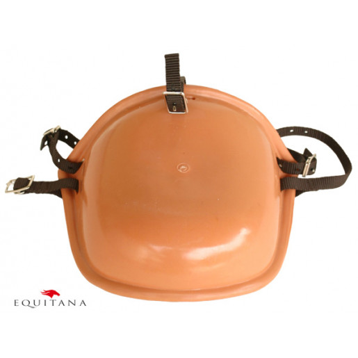 Baveta din plastic, Tattini