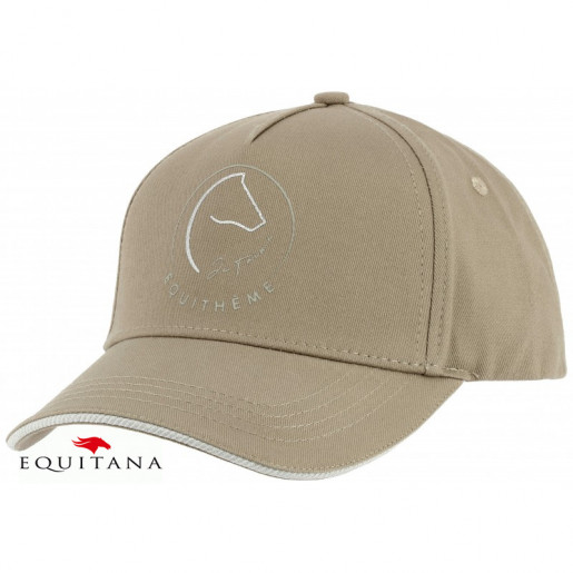 Sapca Je t'aime, Equitheme